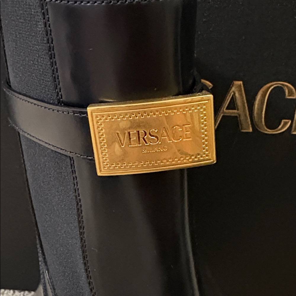 Versace Black Boots with Gold Detail - Picture 5 of 7